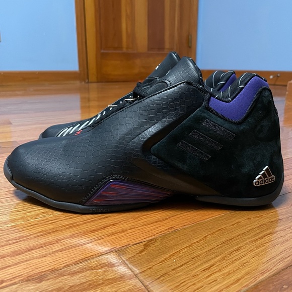 !!! BRAND NEW !!! Size 10- Adidas T-Mac 3 Restomod Raptors. - Picture 3 of 12